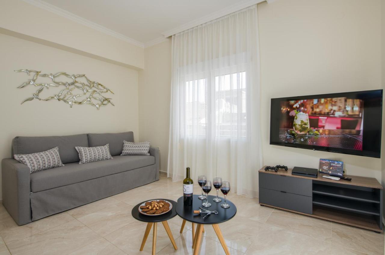 Center Manolia Dream 3 Bedroom Apartment 100M Away From The Beach Ханья Экстерьер фото