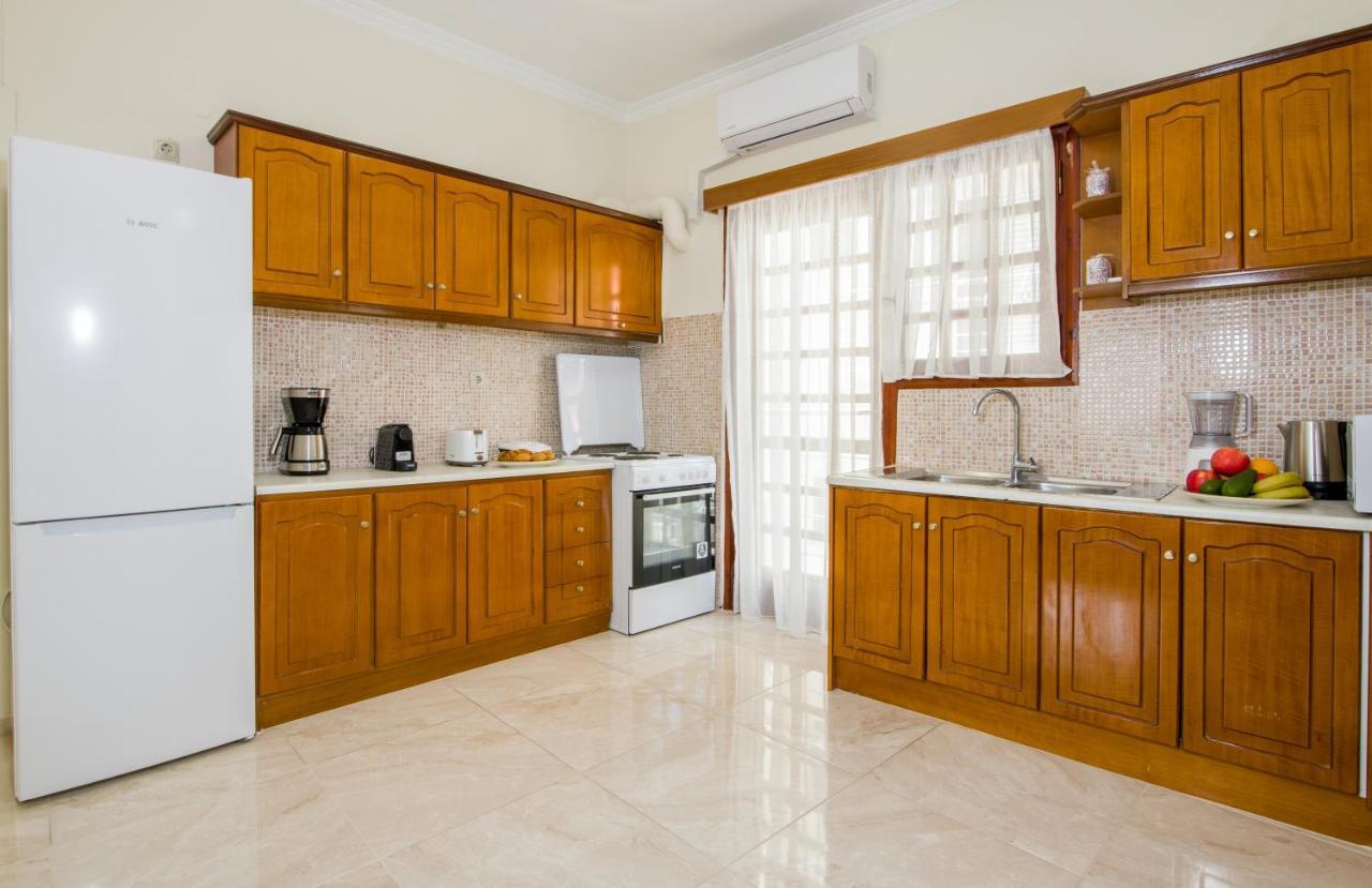Center Manolia Dream 3 Bedroom Apartment 100M Away From The Beach Ханья Экстерьер фото